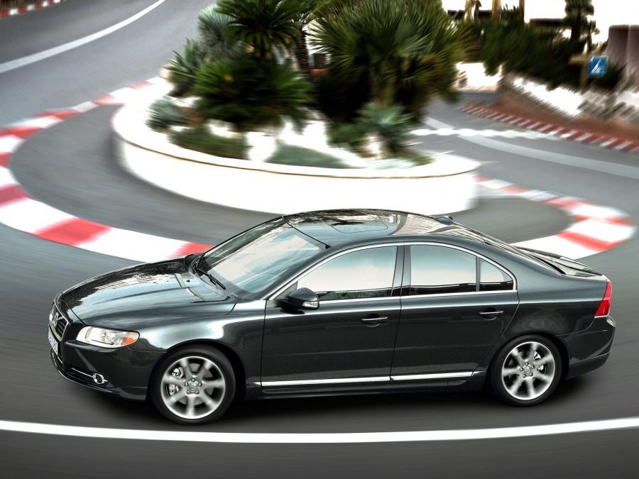  Volvo S80 D5 2009 года  (фото 8 из 20)